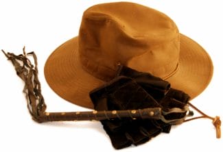 Hat glove whip
