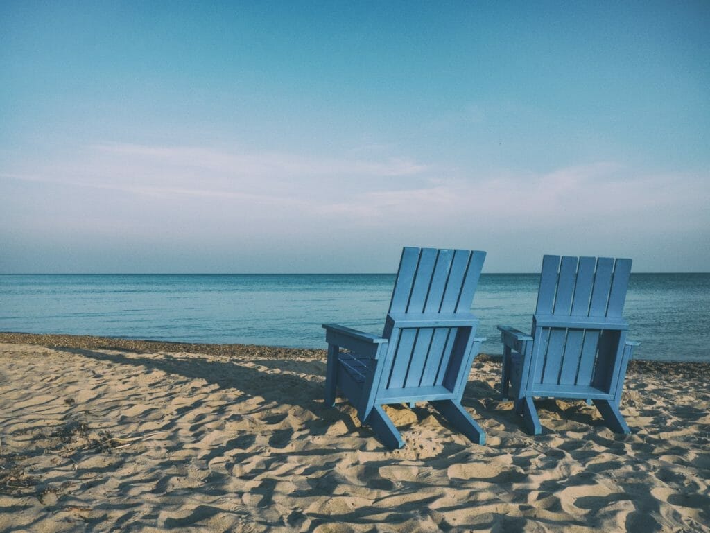 Slowing down is tough when we spend so much time in front of screens—but so much more worthwhile. 