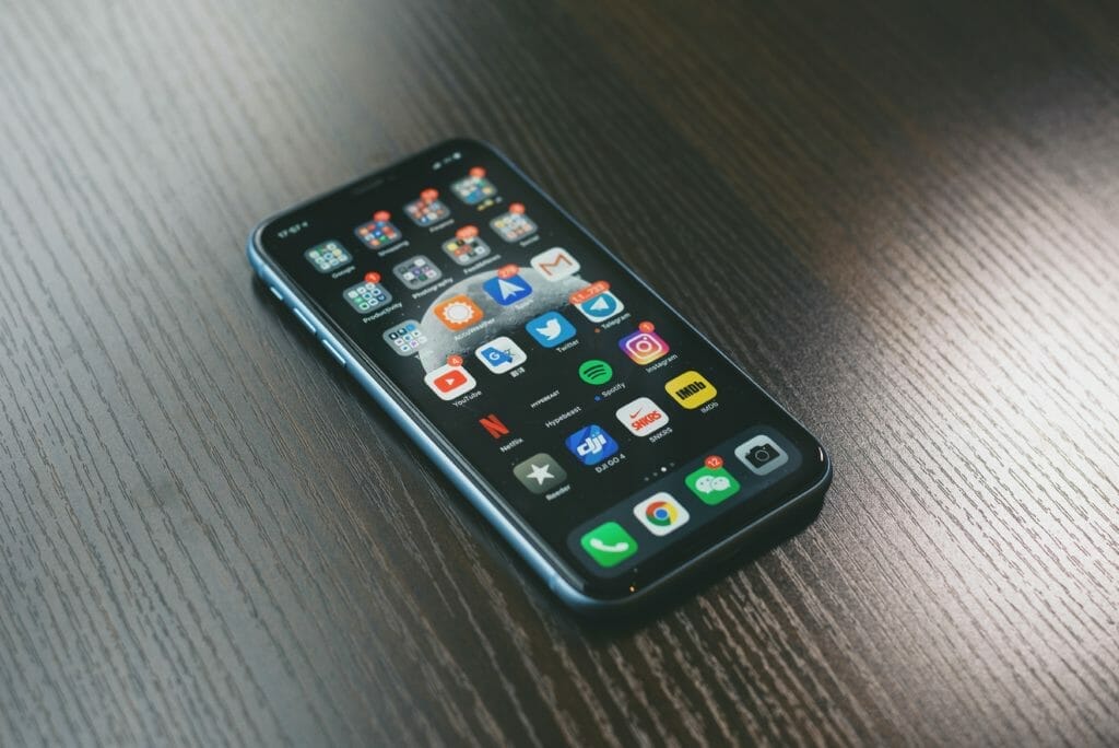 Here’s how to (properly) put down your phone